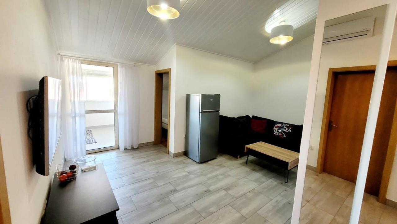 Apartament Sea Dalmatia ซรีมา ภายนอก รูปภาพ